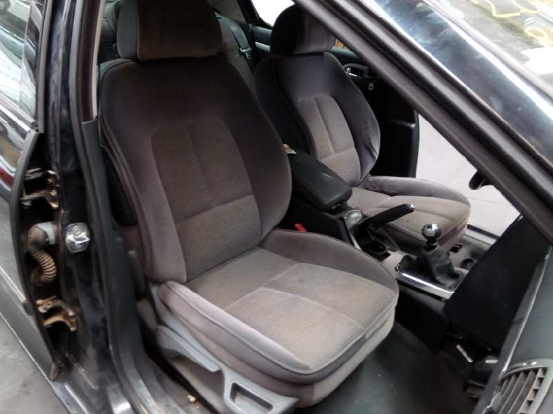peugeot 407 del año 2006