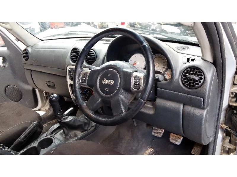 jeep cherokee (kj) del año 2005