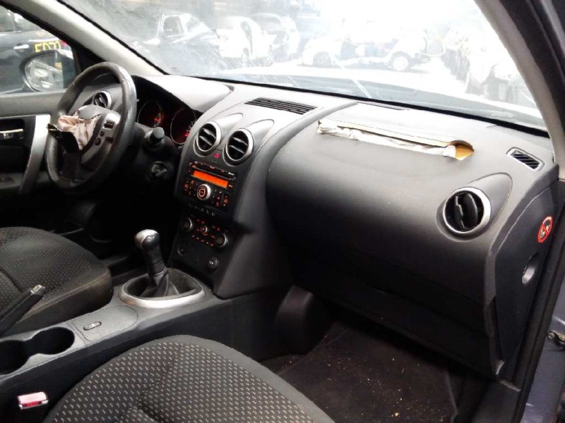 nissan qashqai (j10) del año 2008