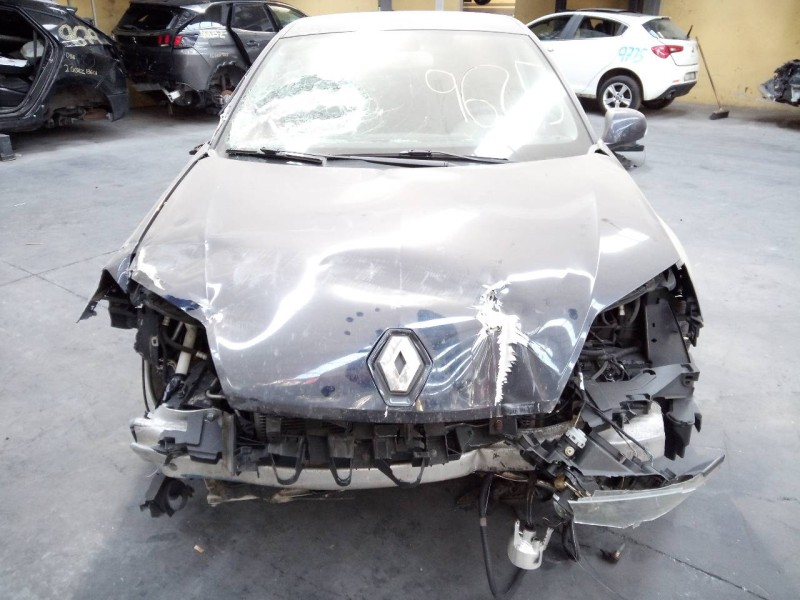 renault laguna iii del año 2009
