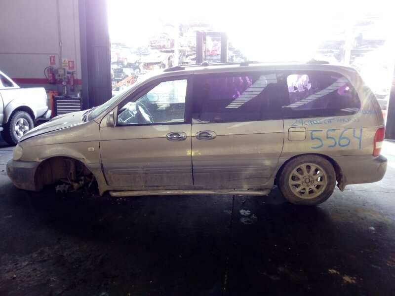 kia carnival ii del año 2004