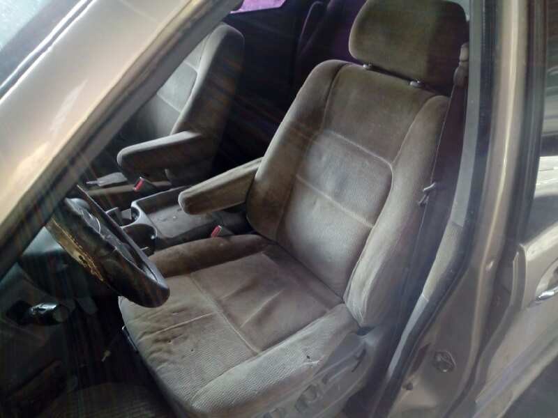 kia carnival ii del año 2004