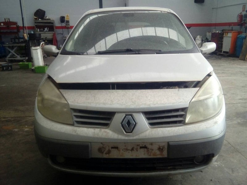 renault scenic ii del año 2005