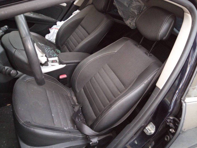 renault laguna iii del año 2009