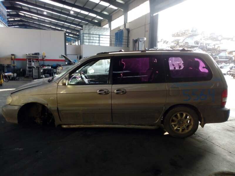 kia carnival ii del año 2004