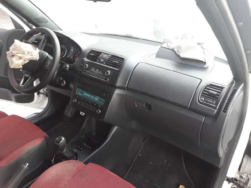 skoda fabia (5j2 ) del año 2013