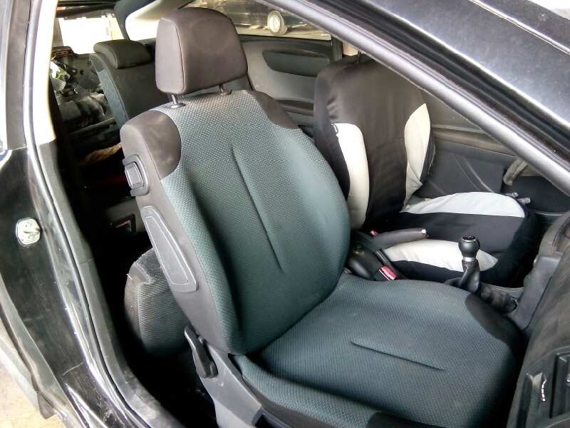 citroën c4 coupe del año 2004