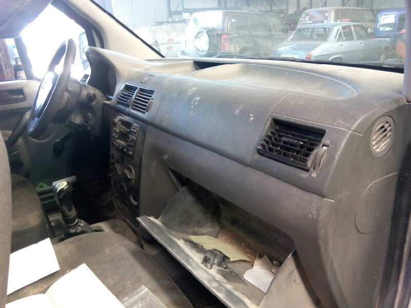 ford transit connect (tc7) del año 2005