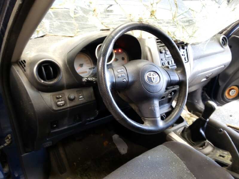 toyota rav 4 (a2) del año 2004