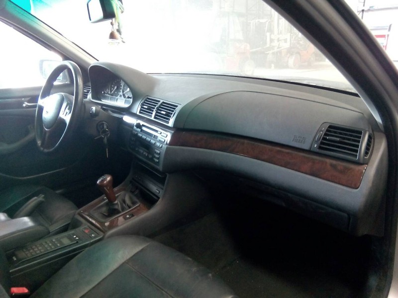 bmw serie 3 berlina (e46) del año 2000