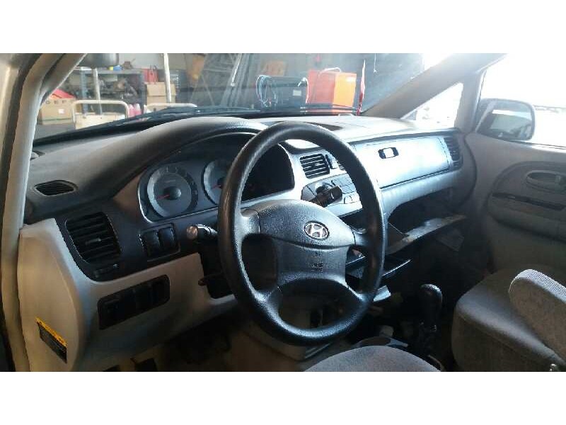 hyundai trajet (fo) del año 2006