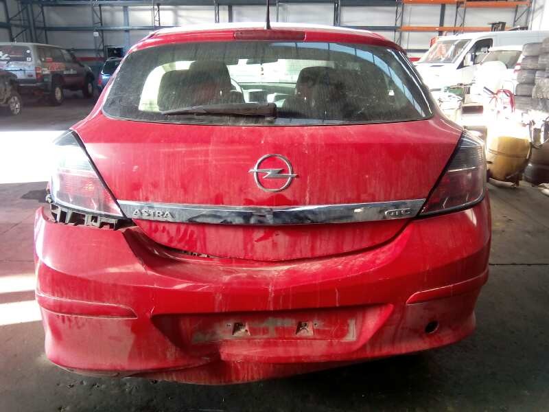 opel astra gtc del año 2007