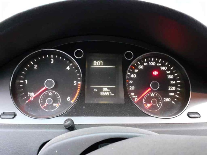 volkswagen passat berlina (3c2) del año 2009
