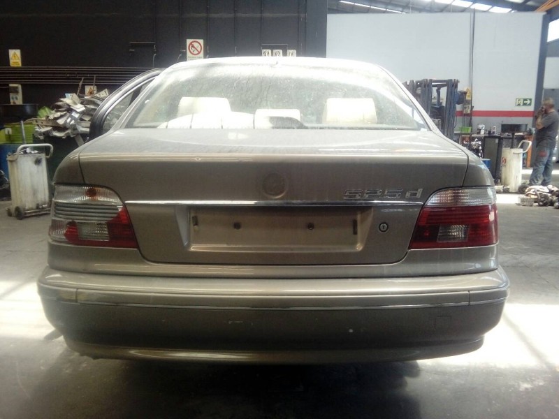 bmw serie 5 berlina (e39) del año 2003