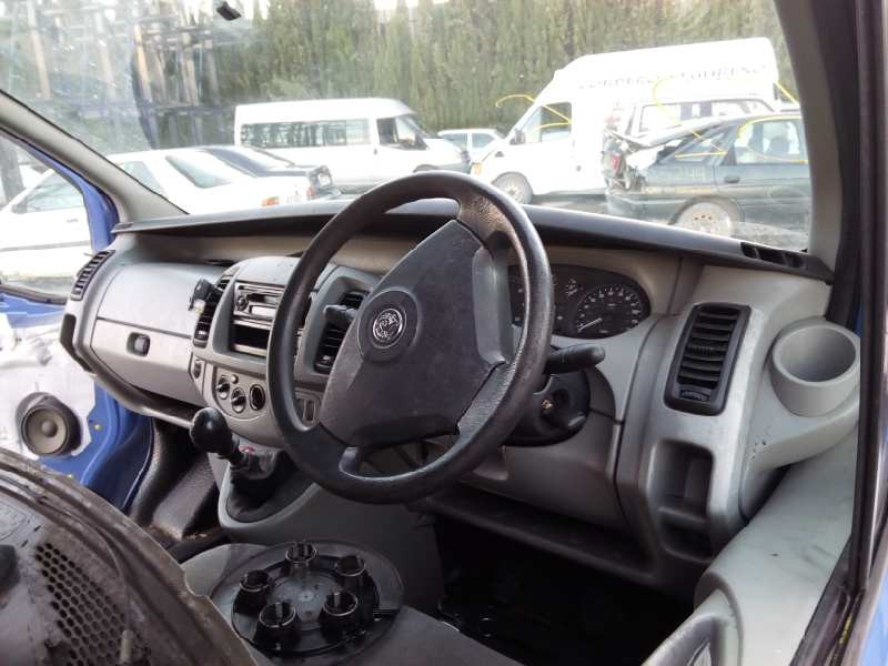 opel vivaro del año 2001