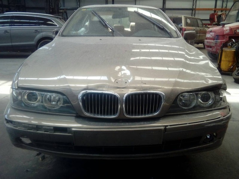 bmw serie 5 berlina (e39) del año 2003