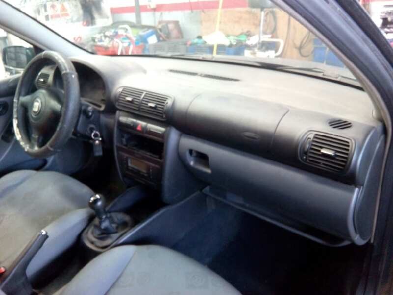seat leon (1m1) del año 2001
