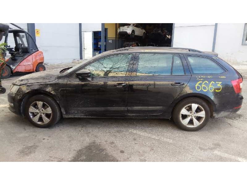 skoda octavia combi (5e5) del año 2018