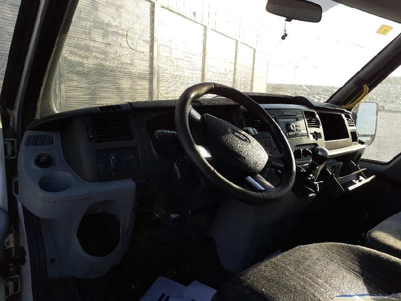 ford transit caja cerrada, corta (fy) (2000 =>) del año 2009