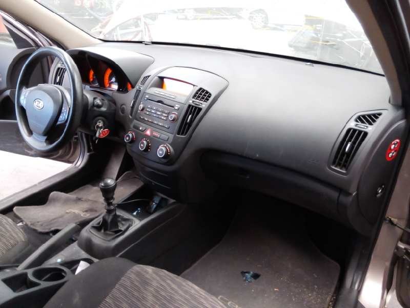 kia cee´d del año 2007