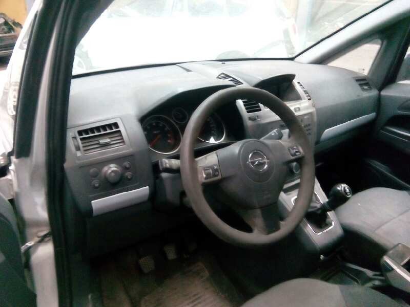opel zafira b del año 2006