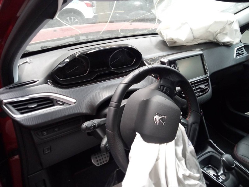 peugeot 2008 (--.2013) del año 2019