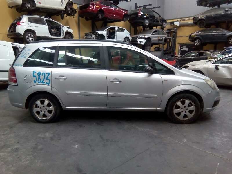 opel zafira b del año 2006