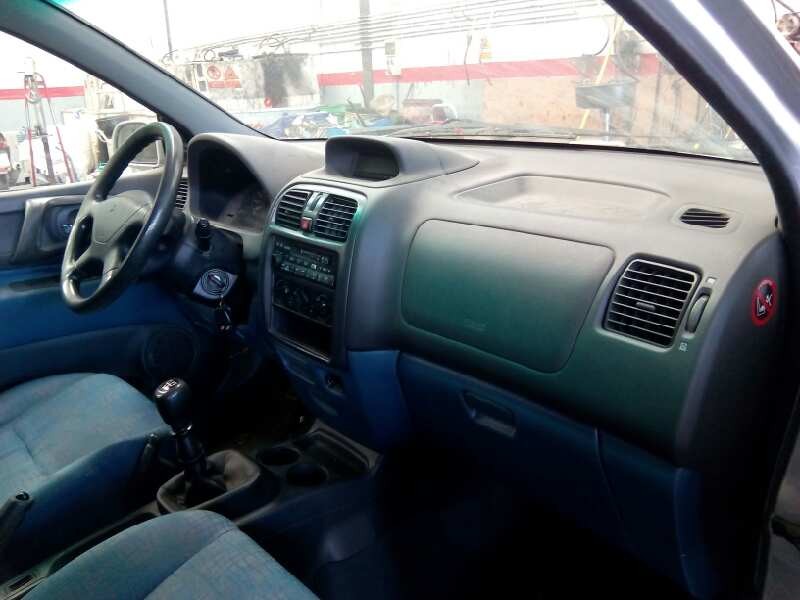 mitsubishi space star (dg0) del año 2002