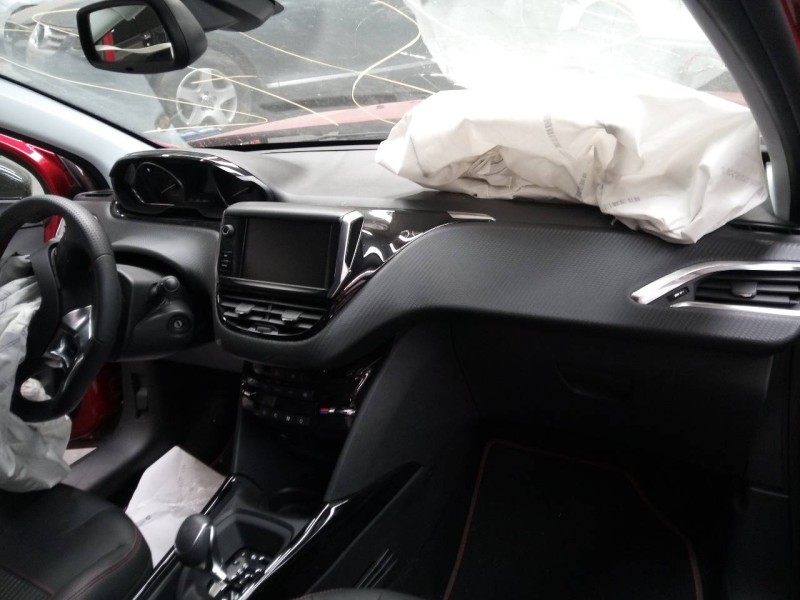 peugeot 2008 (--.2013) del año 2019