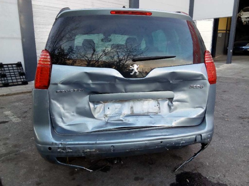 peugeot 5008 del año 2010