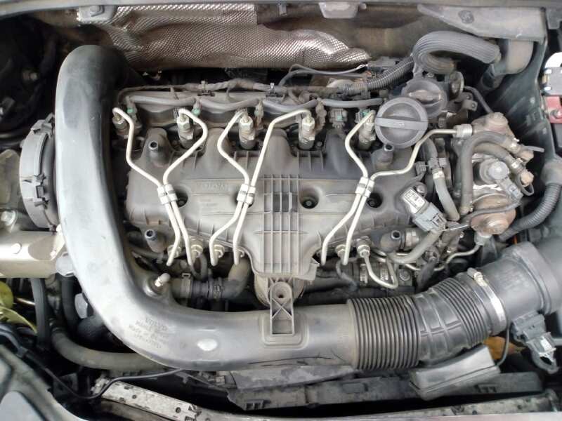 volvo s80 berlina del año 2010