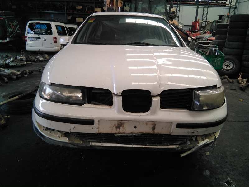 seat toledo (1m2) del año 2000