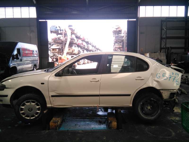 seat toledo (1m2) del año 2000