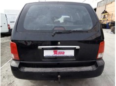 kia carnival ii del año 2002 2