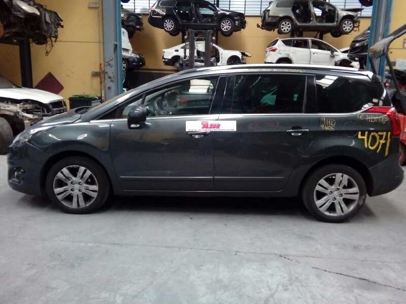 peugeot 5008 del año 2014