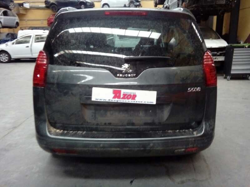 peugeot 5008 del año 2014