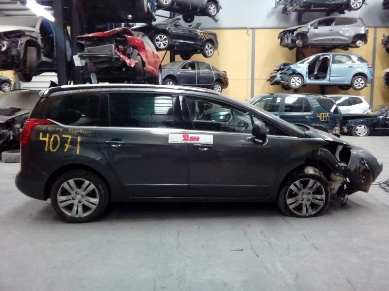 peugeot 5008 del año 2014