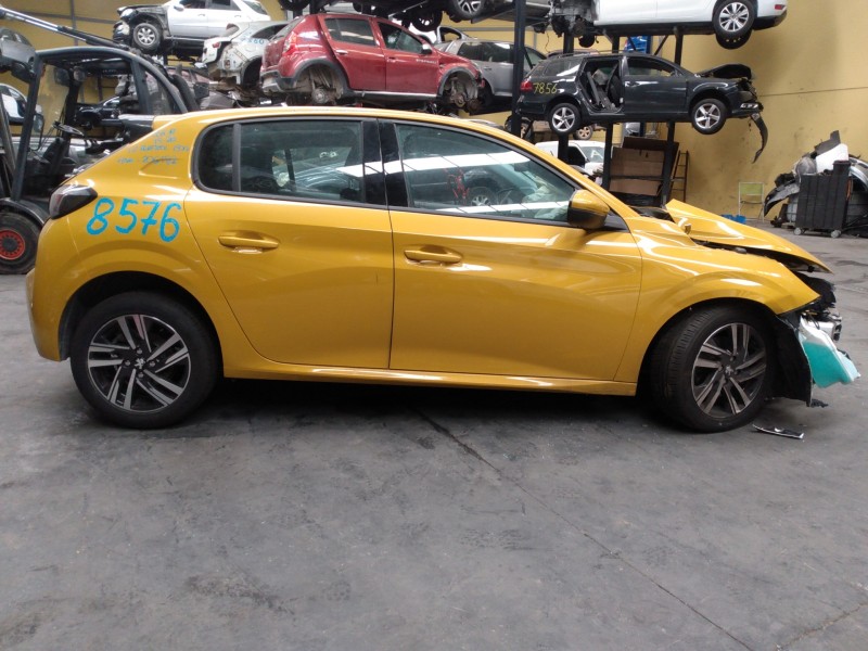 peugeot 208 (p2) del año 2020