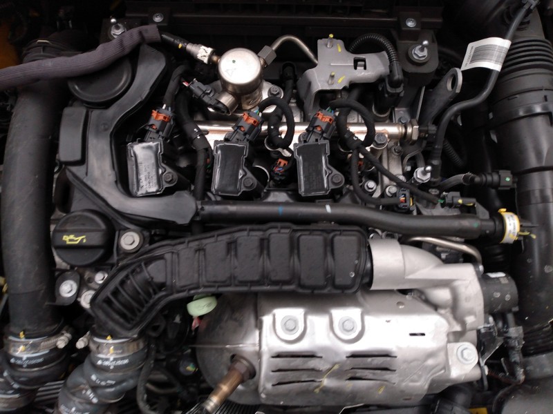 peugeot 208 (p2) del año 2020