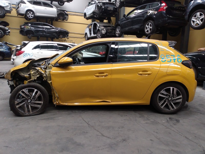 peugeot 208 (p2) del año 2020