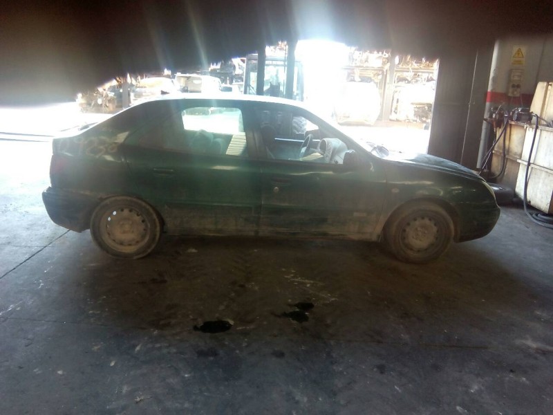 citroën xsara berlina del año 2001