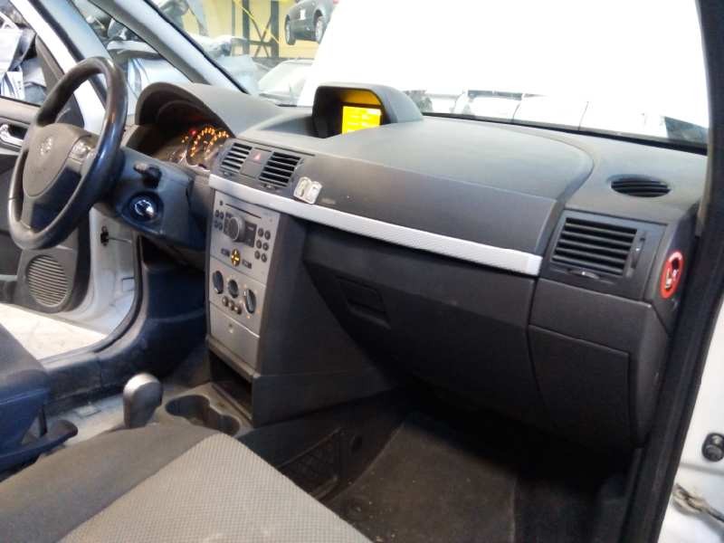 opel meriva del año 2009