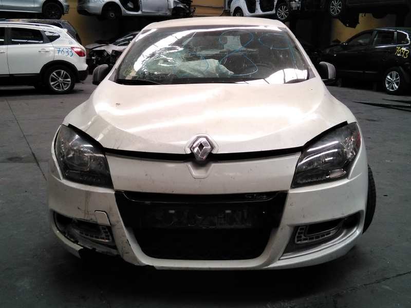 renault megane iii berlina 5 p del año 2012