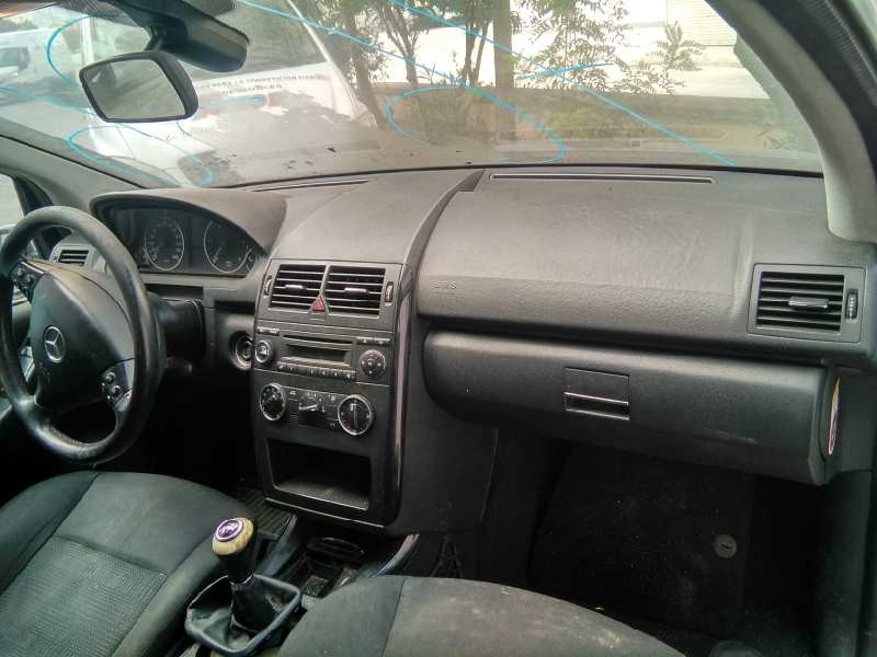 mercedes-benz clase a (w169) del año 2009