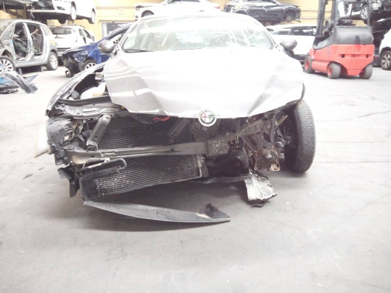 alfa romeo gt (125) del año 2006