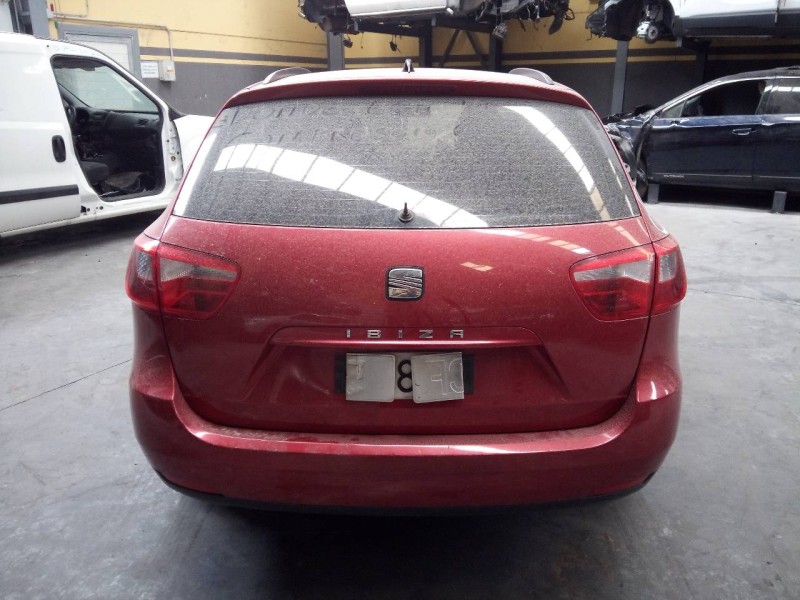 seat ibiza st (6j8) del año 2011