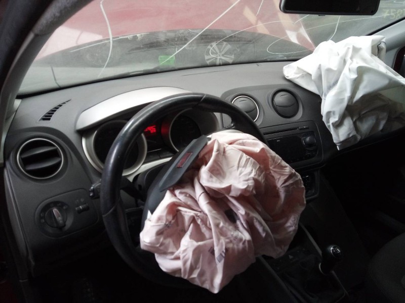 seat ibiza st (6j8) del año 2011