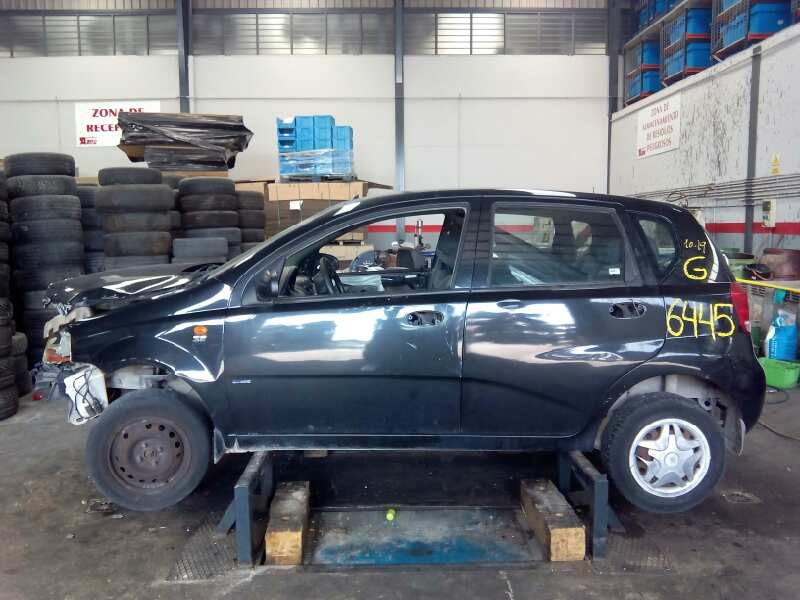 daewoo kalos del año 2004