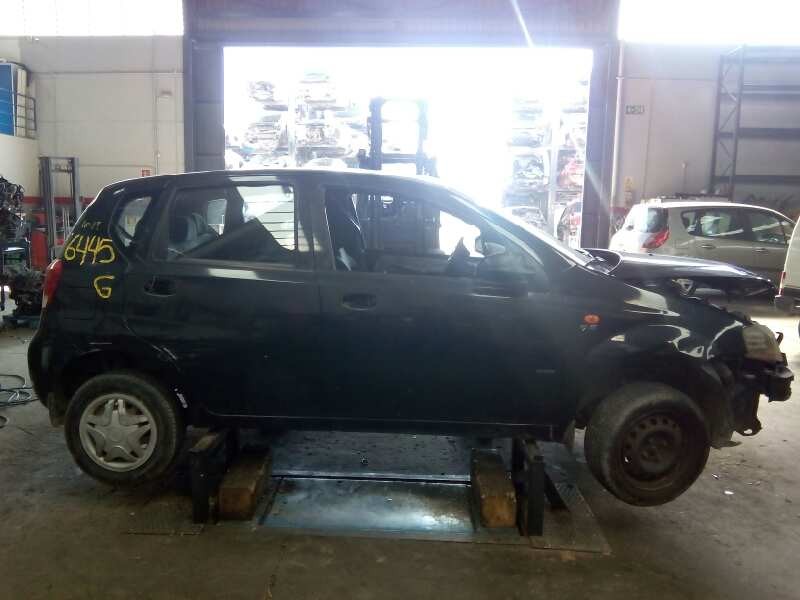 daewoo kalos del año 2004