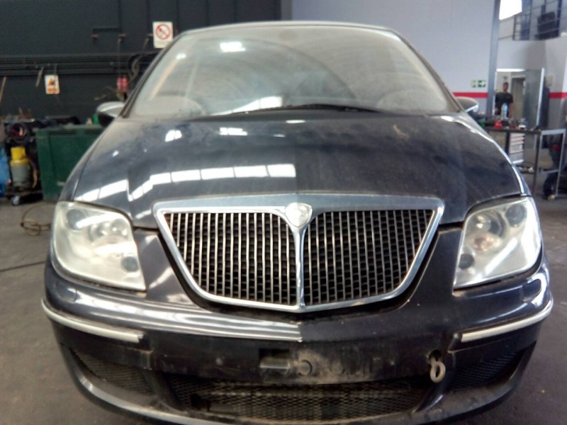 lancia phedra (180) del año 2002